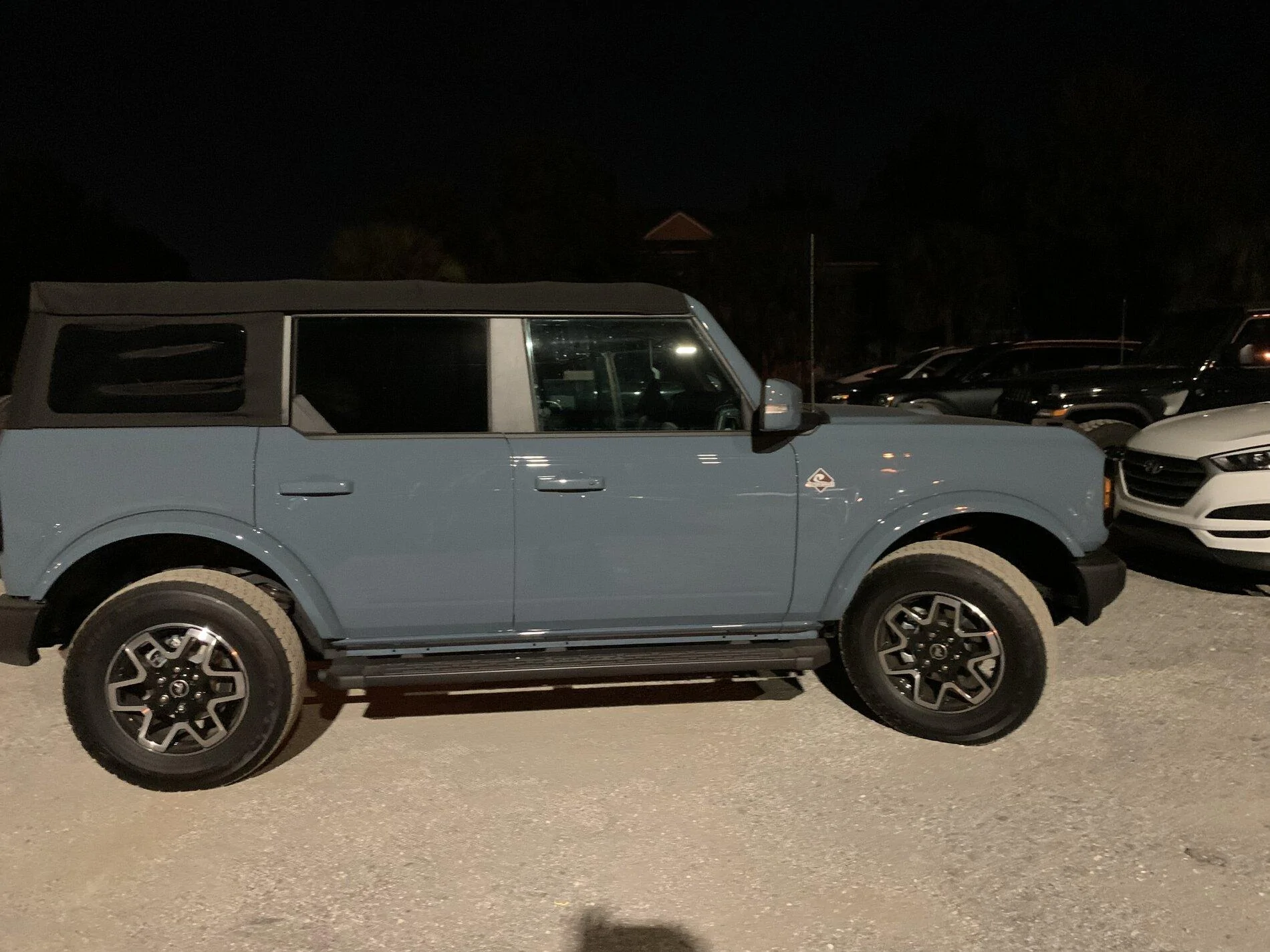 Ford Bronco They do attract attention 7D337287-5DC9-4372-8896-F161C19601C9