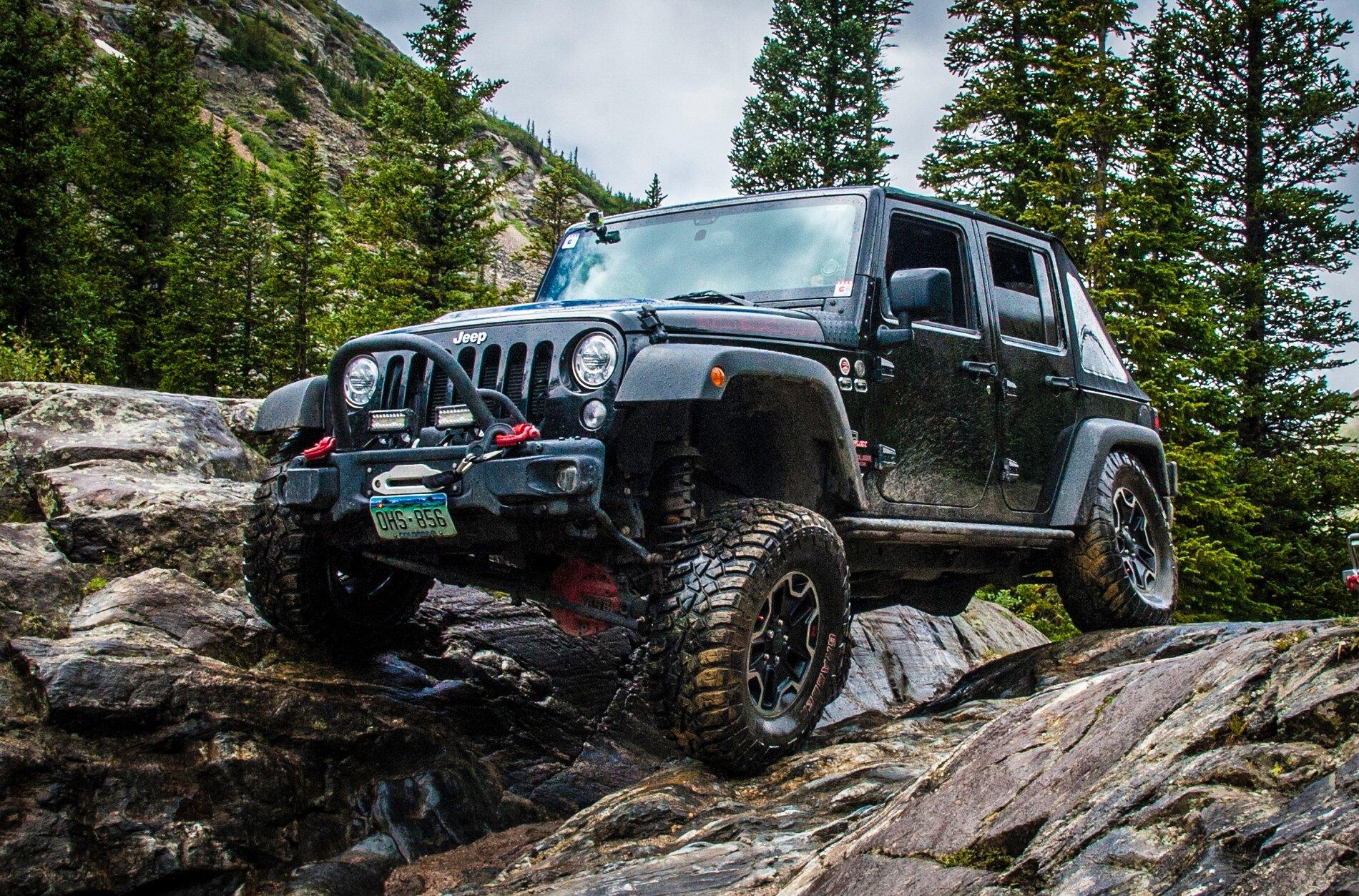Ford Bronco What Tires Are You Going With? 115969095_10220547314544986_2323029213059670628_o