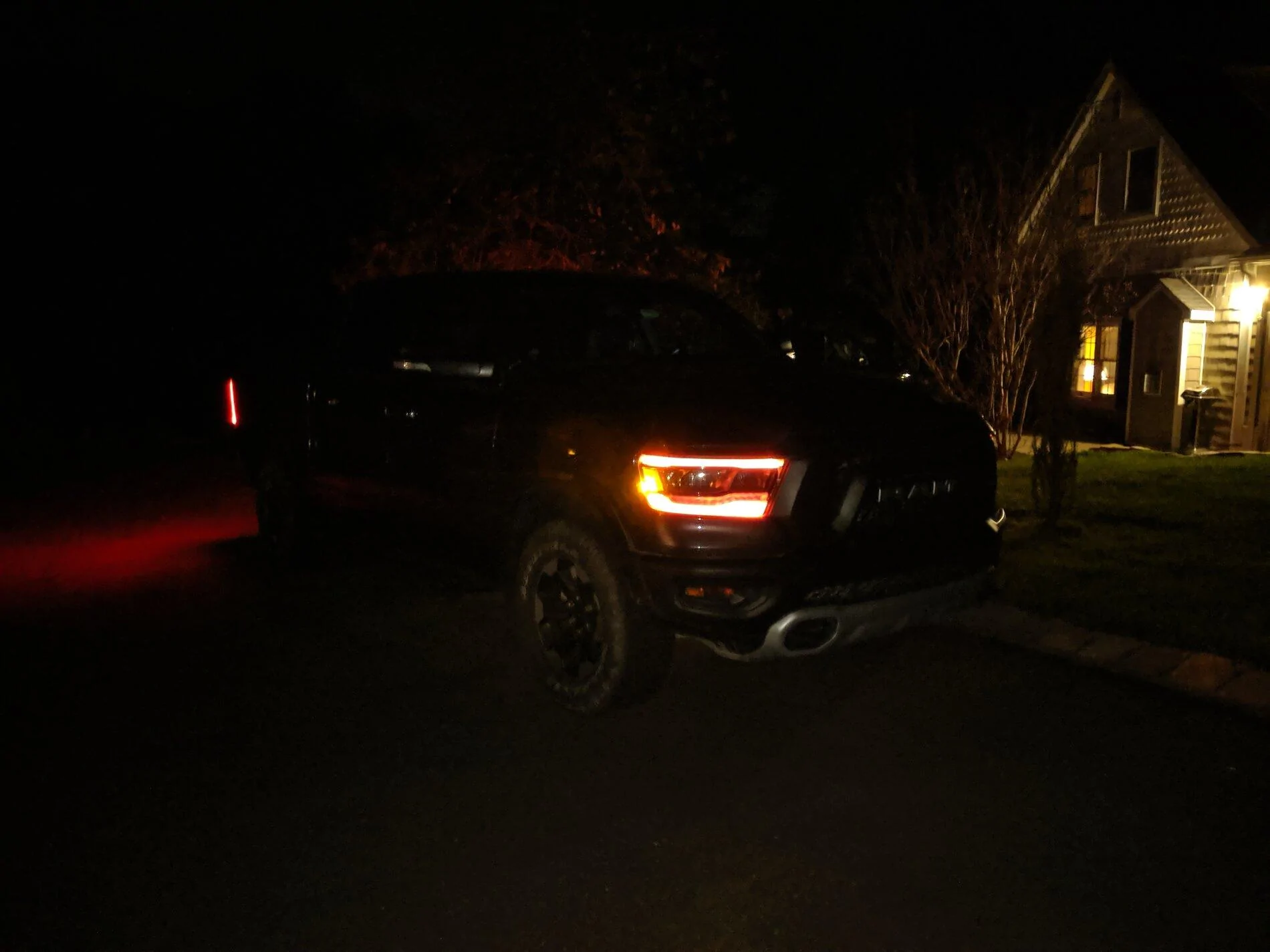 Ford Bronco Standard vs. Signature Lighting IMG_20200509_222527