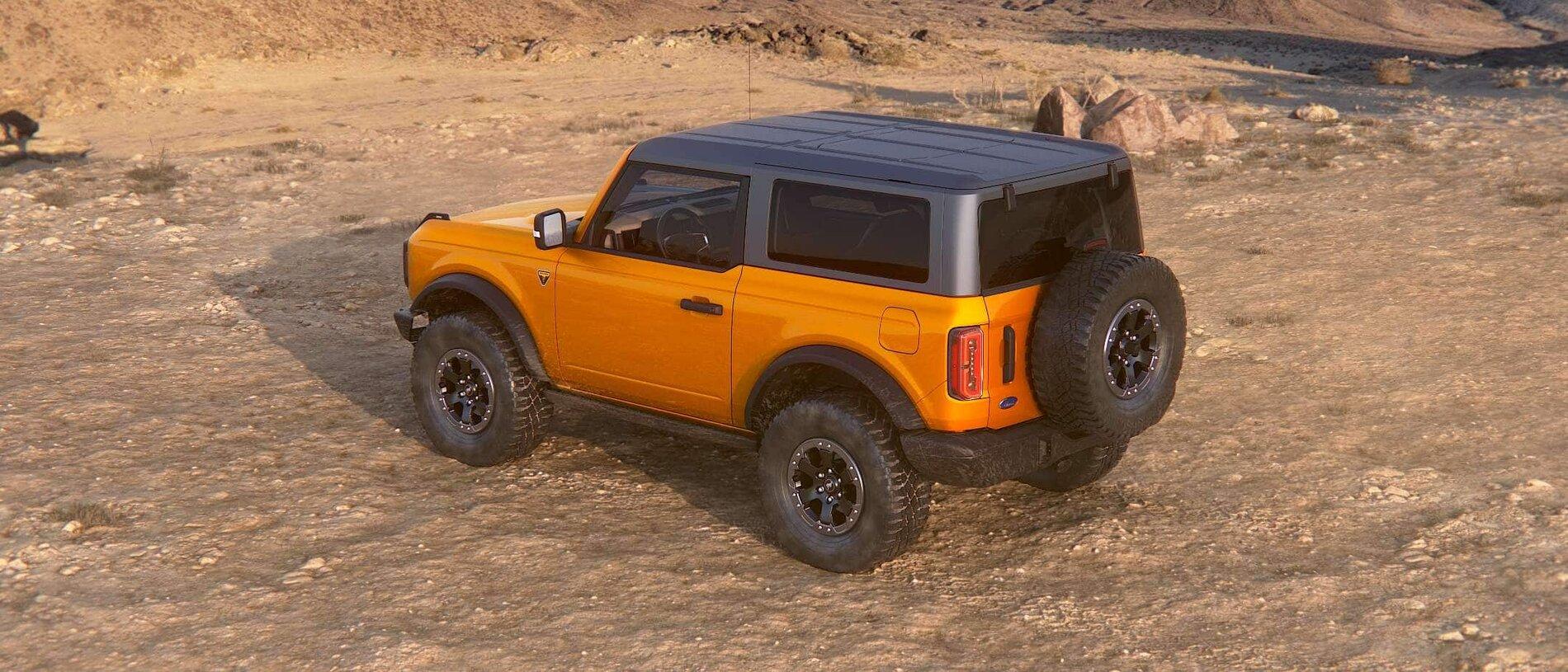 Ford Bronco Color Matched Hardtop vs Stock Carbonized Gray u725_21_2dr_cyber_orange_env_9