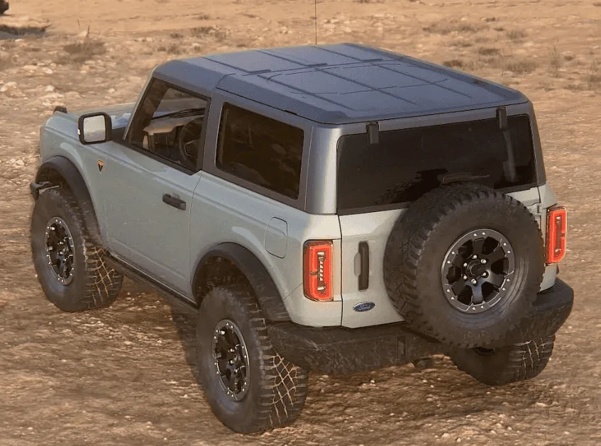 Ford Bronco Color Matched Hardtop vs Stock Carbonized Gray 1596494257825