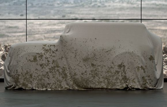 Ford Bronco Aftermarket angled hardtop / tailgate AF9C0128-F261-449C-9A5D-DB004A6D4BC4