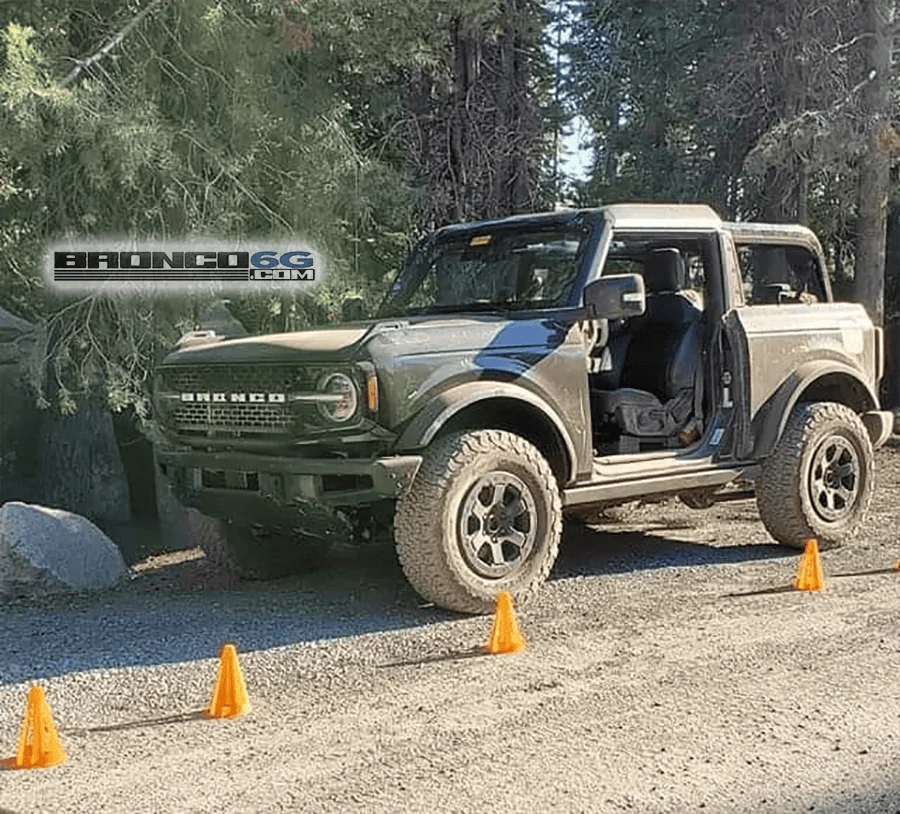 Ford Bronco Pics: 2021 Broncos on the Rubicon Trail 2021-bronco-rubicon-trail-11-png