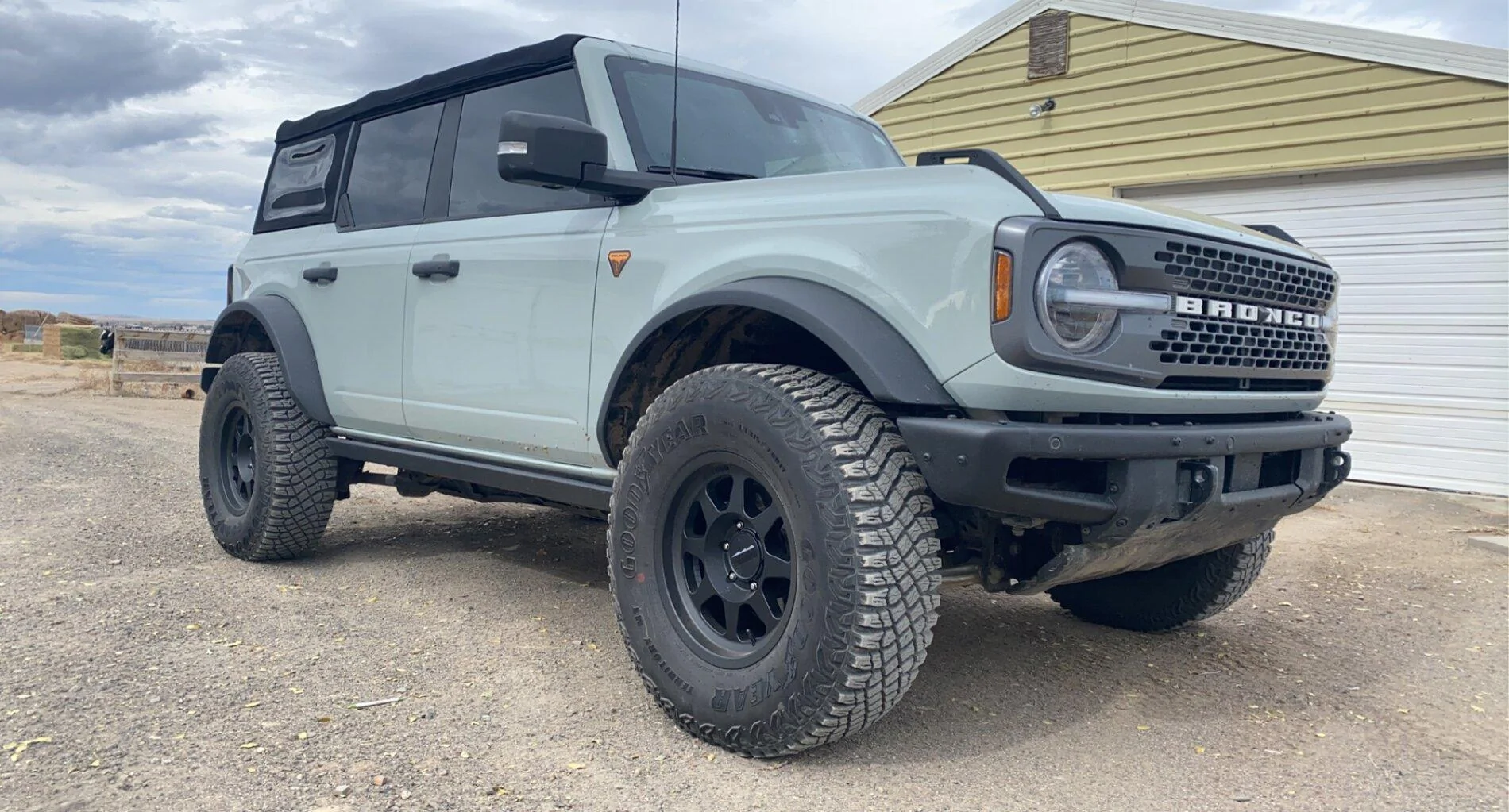 Ford Bronco Method 701 installed CEAF534B-B0AC-40B9-86B5-B76D567BF03C