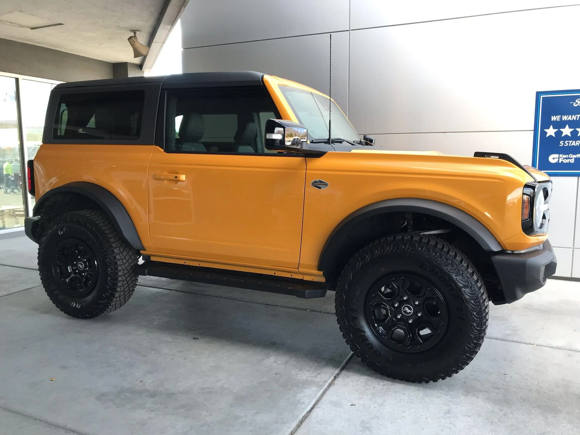 Ford Bronco Moab Bronco Off-rodeo - WOW!! 01A43231-E061-4663-8C76-9C9291EF7B53