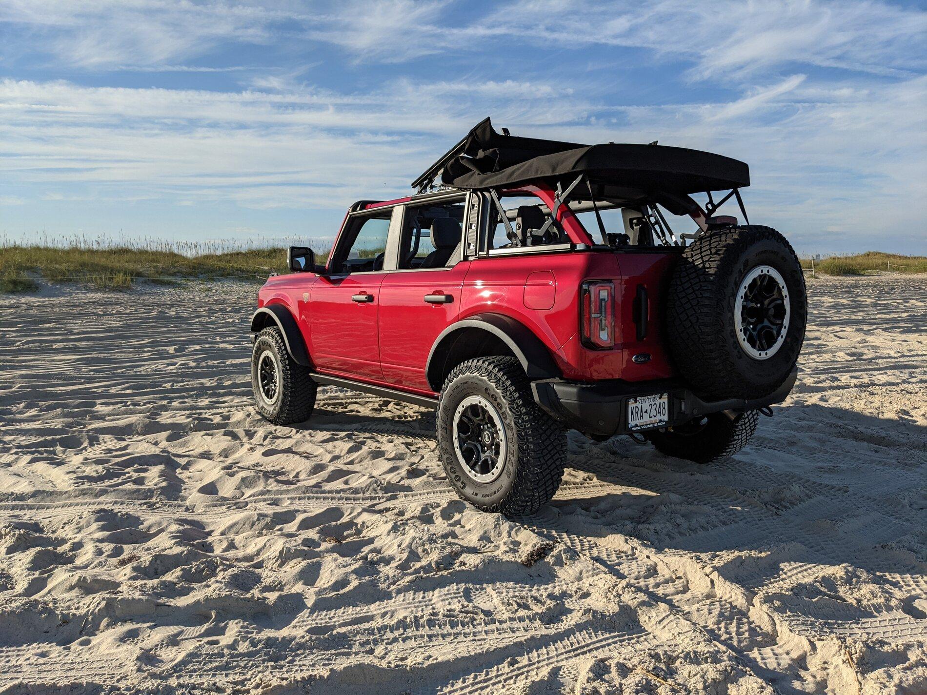 Ford Bronco RAPID RED Bronco Club PXL_20211013_211024690