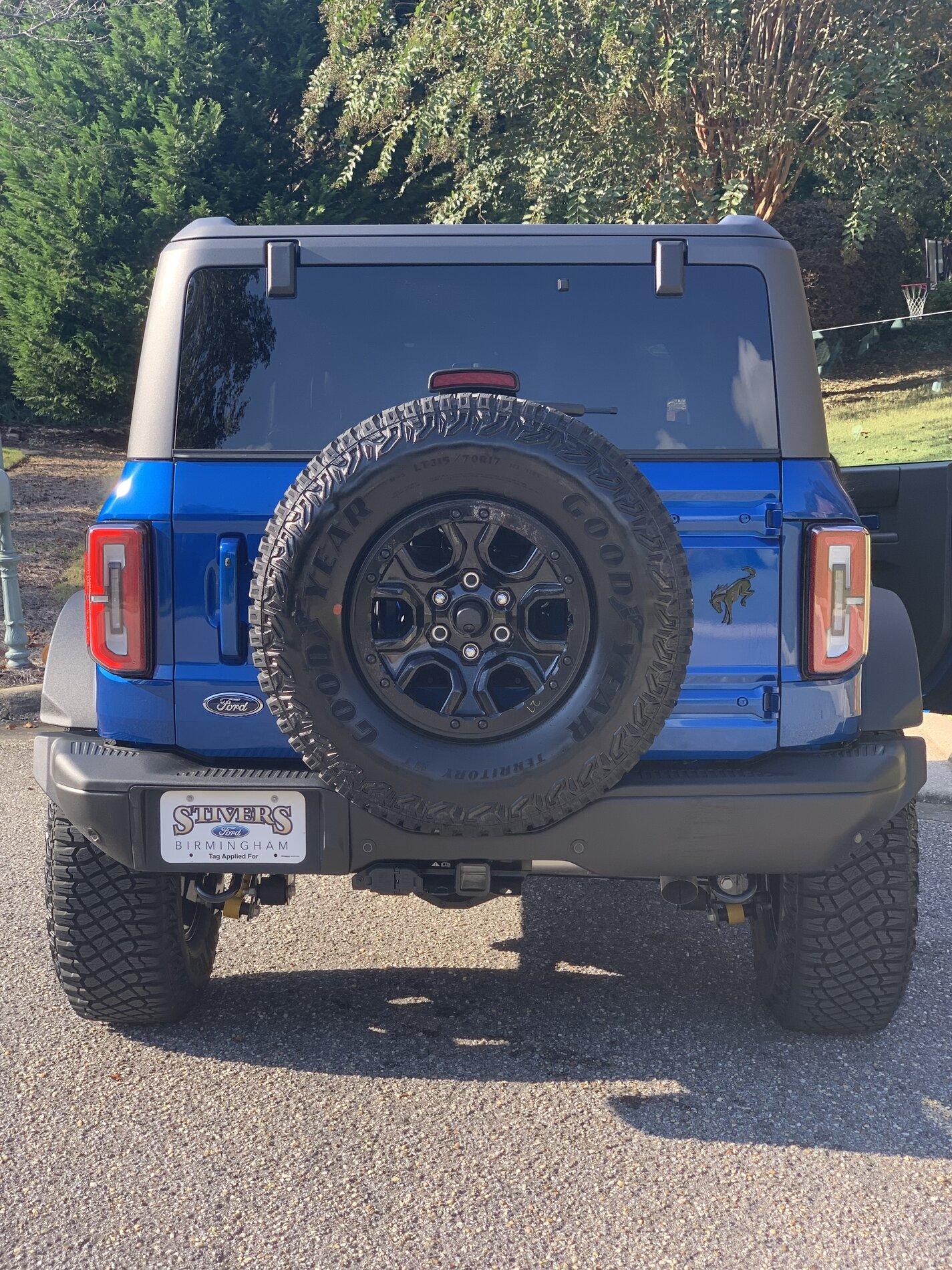 Ford Bronco First Edition Bronco Thread 75172343-CC1D-4B3E-BBAA-517271C9BCE4