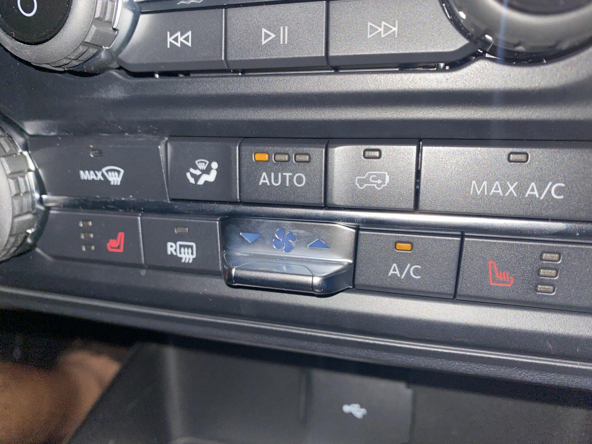 Ford Bronco Defroster button misaligned - 43021743-B9BD-42D4-B300-9D718C6A9C3D