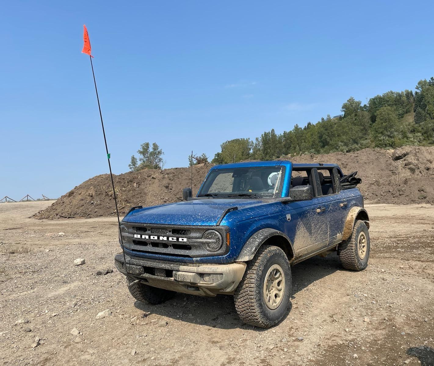 Ford Bronco VELOCITY BLUE Bronco Club IMG_20210911_162637~2