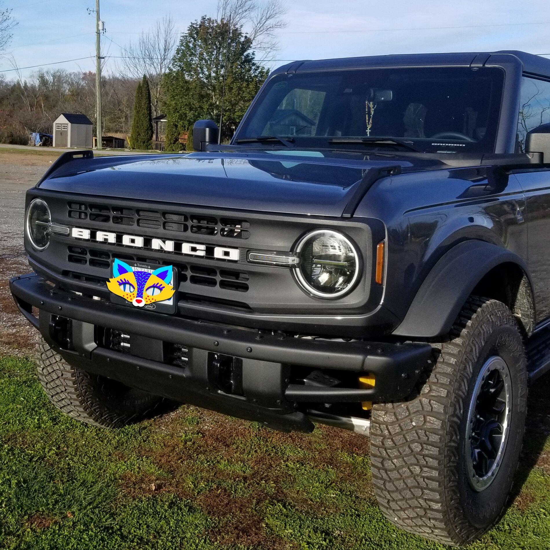 Ford Bronco CARBONIZED GRAY Bronco Club BDbronco2