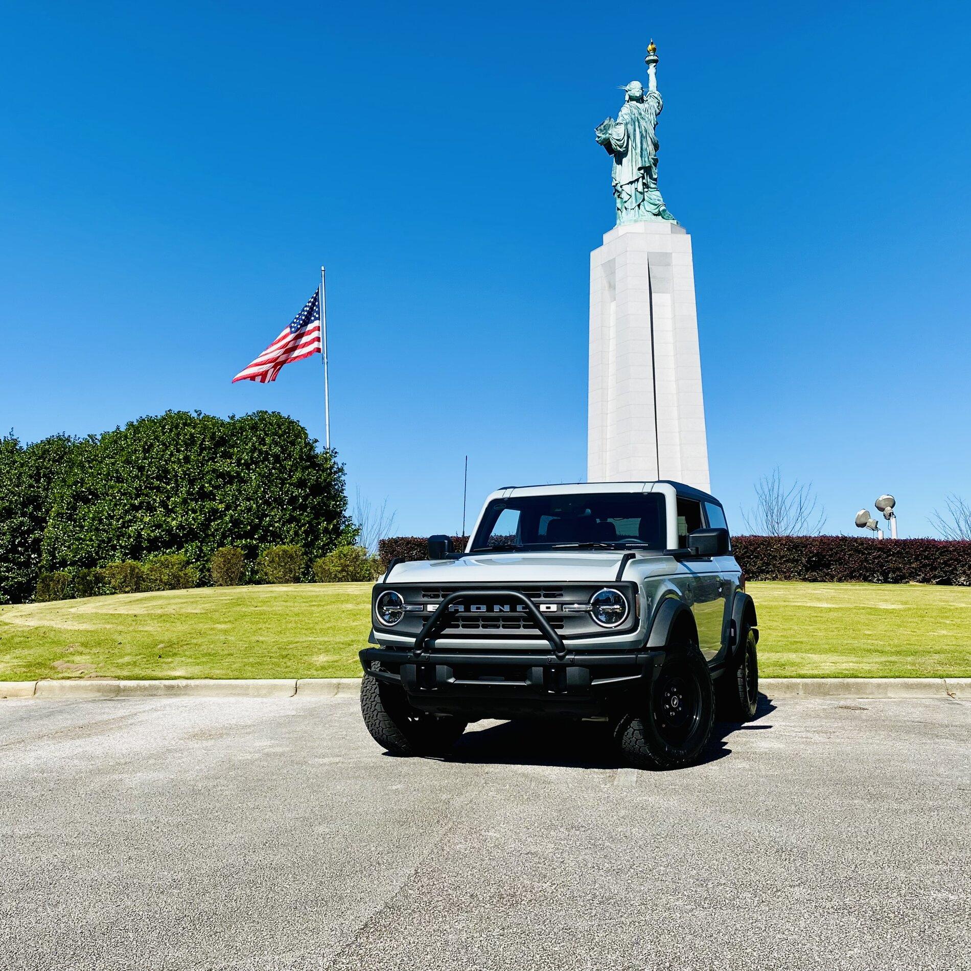 Ford Bronco CACTUS GRAY Bronco Club 297C452C-308C-43BB-840B-8853502C01CC