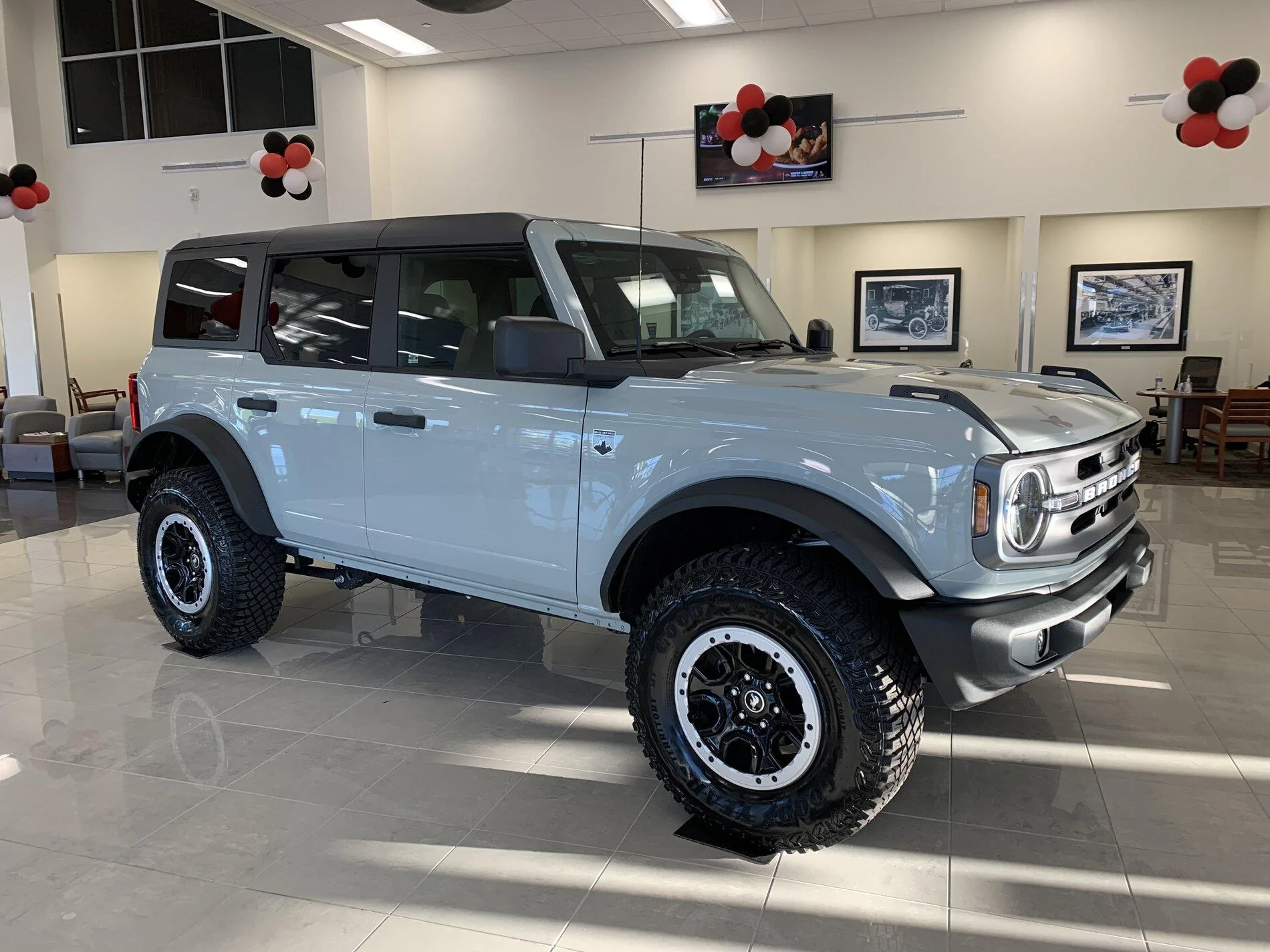 Ford Bronco *** DIRT MOUNTAIN Broncos - Built, Shipped, Delivered Tracker*** 392C7637-3543-4F86-BFDF-F2F220CD2E1A