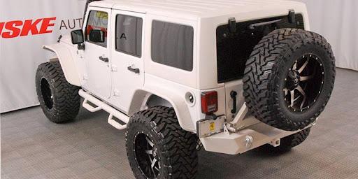 Ford Bronco White wrap on the MIC top? 0326168D-8194-472D-A874-D6430725CA6B