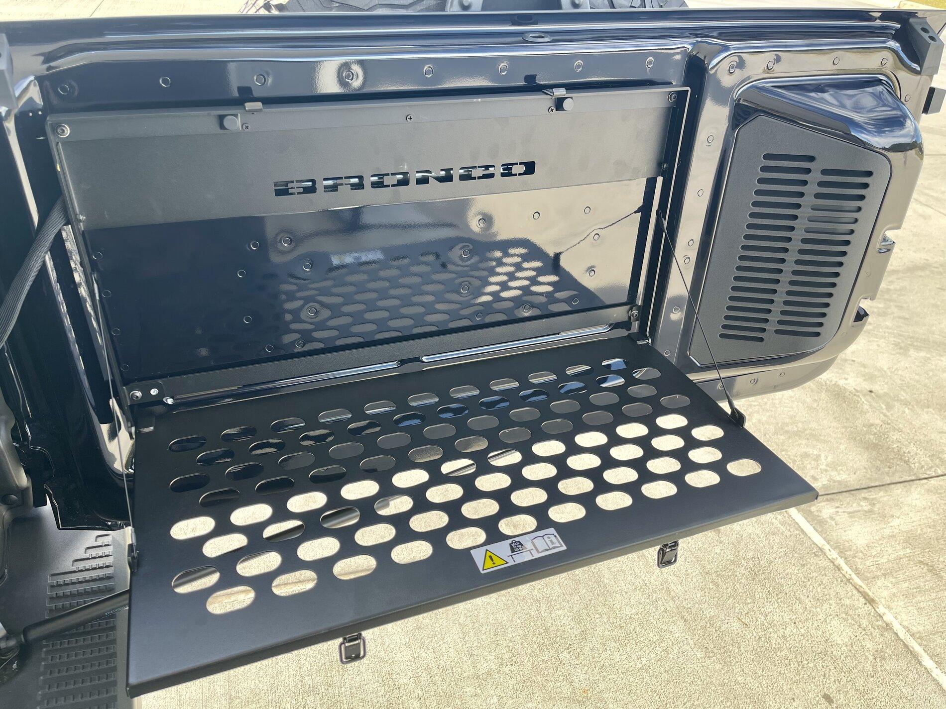 Ford Bronco Tailgate table word for the wise! 6A19EA8C-DEEE-4C52-9706-4CDC420369E9