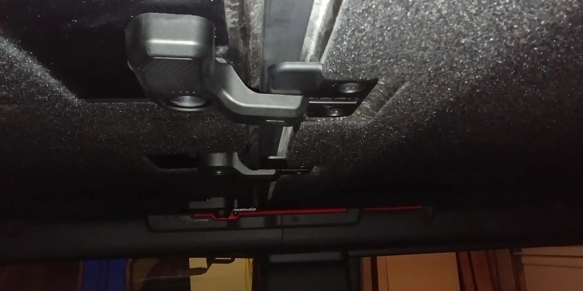 Ford Bronco Roof panel latches 20211028_173807