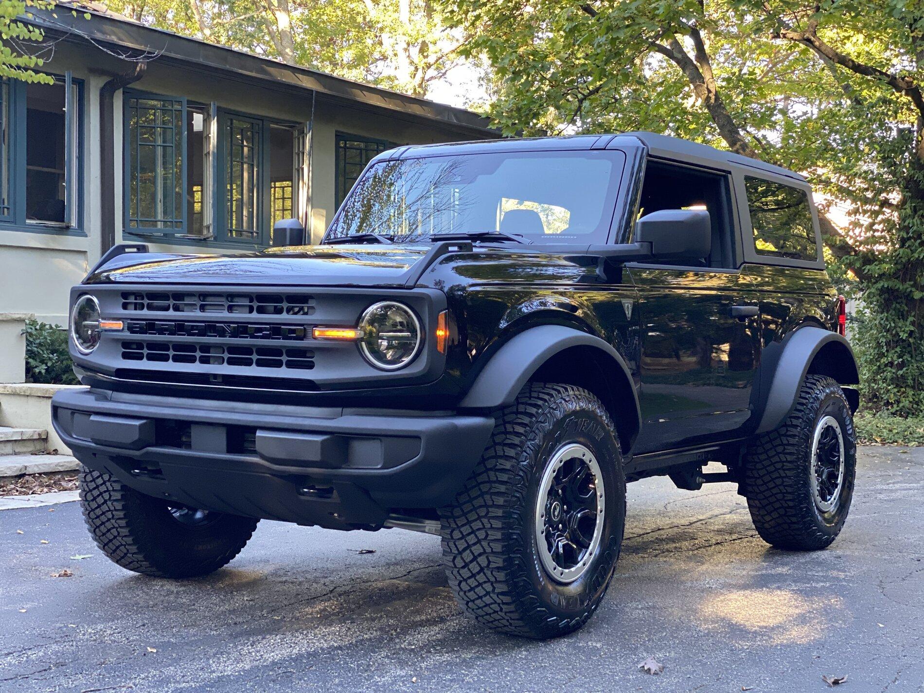 Ford Bronco First Impression & Review : Base Sasquatch 4-door Bronco 1BE9F70C-7251-4643-BCAA-ACE9F2DF124E