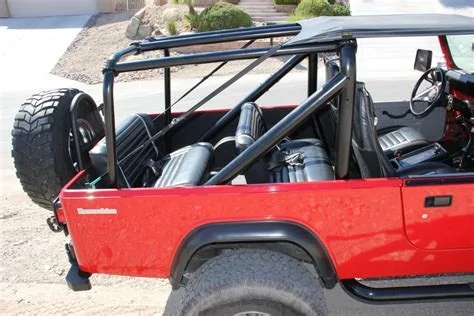 Ford Bronco Three row Wrangler? This could make me switch! wFLFgqAHaE8?w=290&h=193&c=7&r=0&o=5&dpr=1.65&pid=1