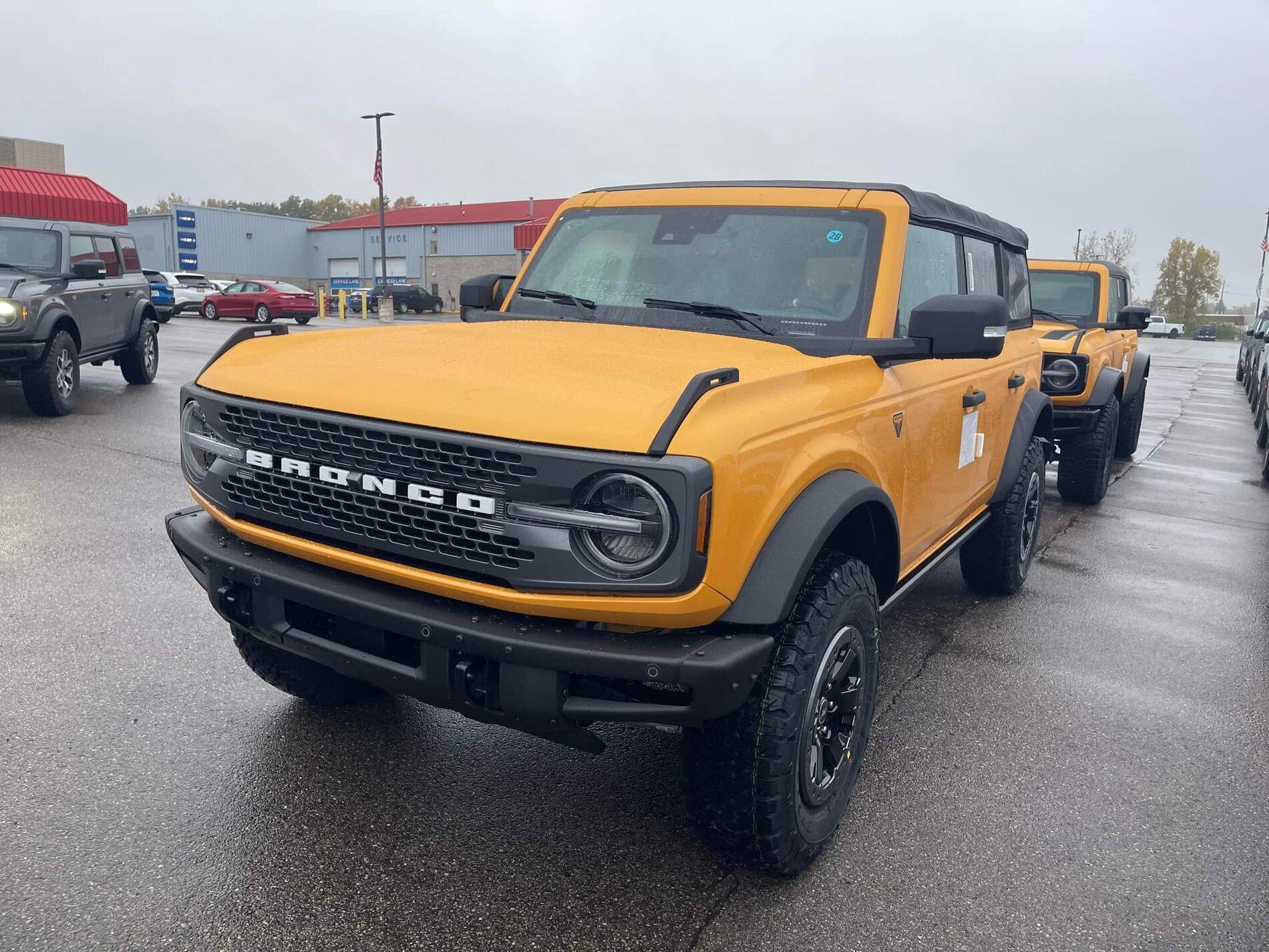 Ford Bronco 🛠 10/25/21 Build Week Group received_253292186783310