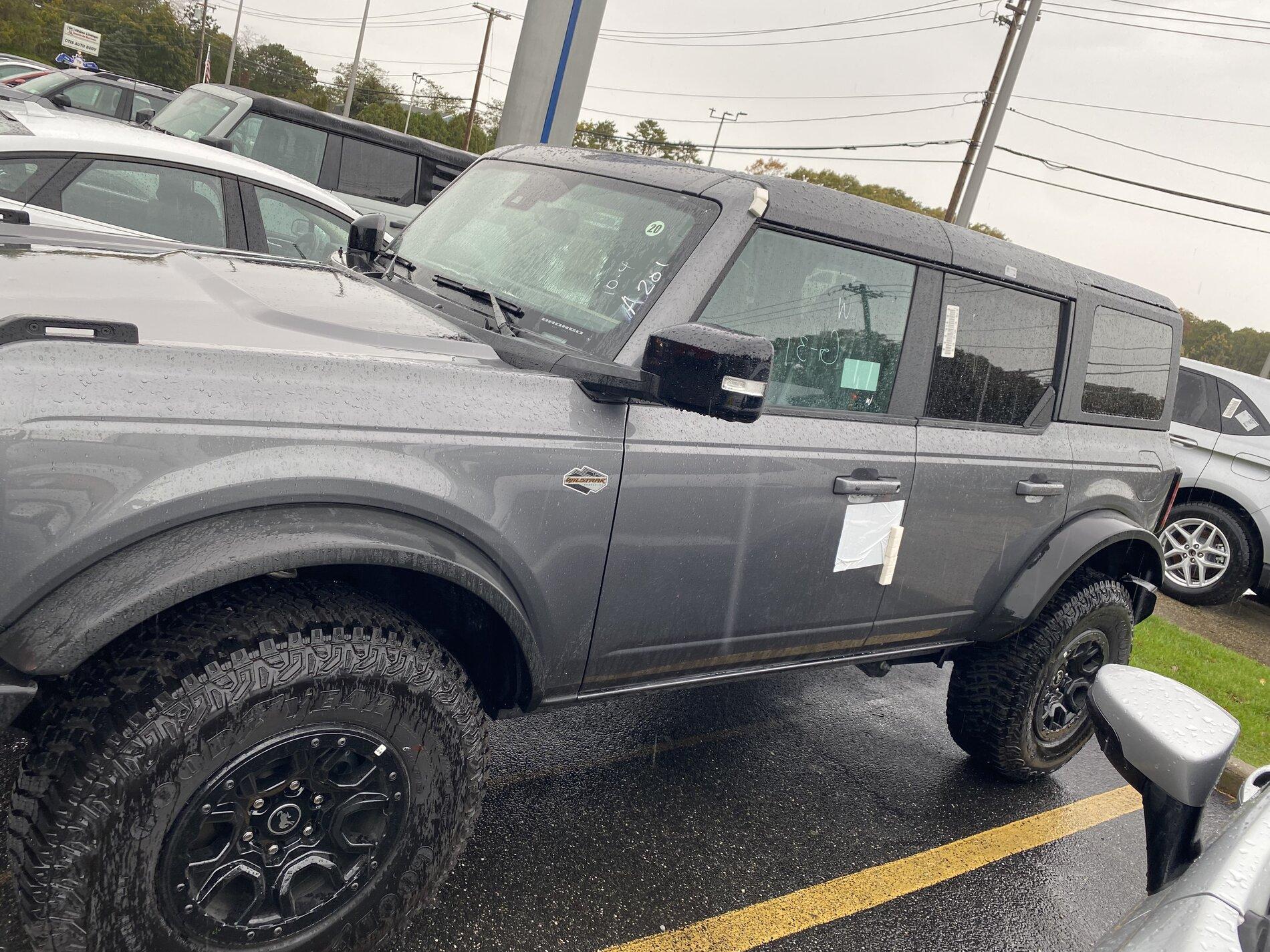 Ford Bronco *** DIRT MOUNTAIN Broncos - Built, Shipped, Delivered Tracker*** DA3AB9E5-E042-43D7-BF44-2590E3F62798