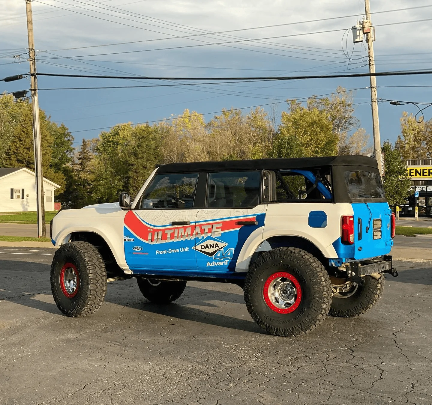 Ford Bronco Base vs. all other models 1635645876020