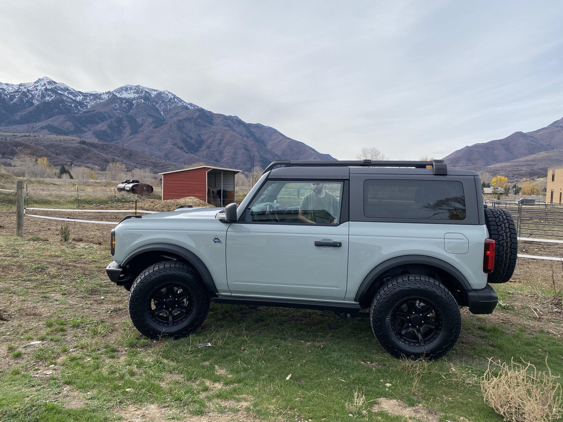 Ford Bronco Ultimate Black Diamond Non-Sasquatch pics thread A73541C1-5188-4FEC-85EE-222481EC976D