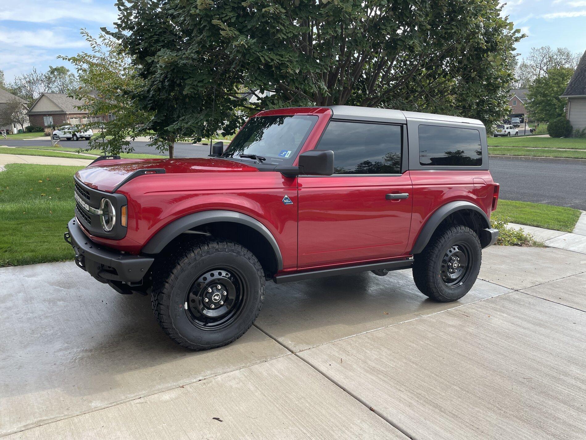 Ford Bronco Ultimate Black Diamond Non-Sasquatch pics thread B12AA252-B14B-404B-B8AF-E9EEA9333CA7