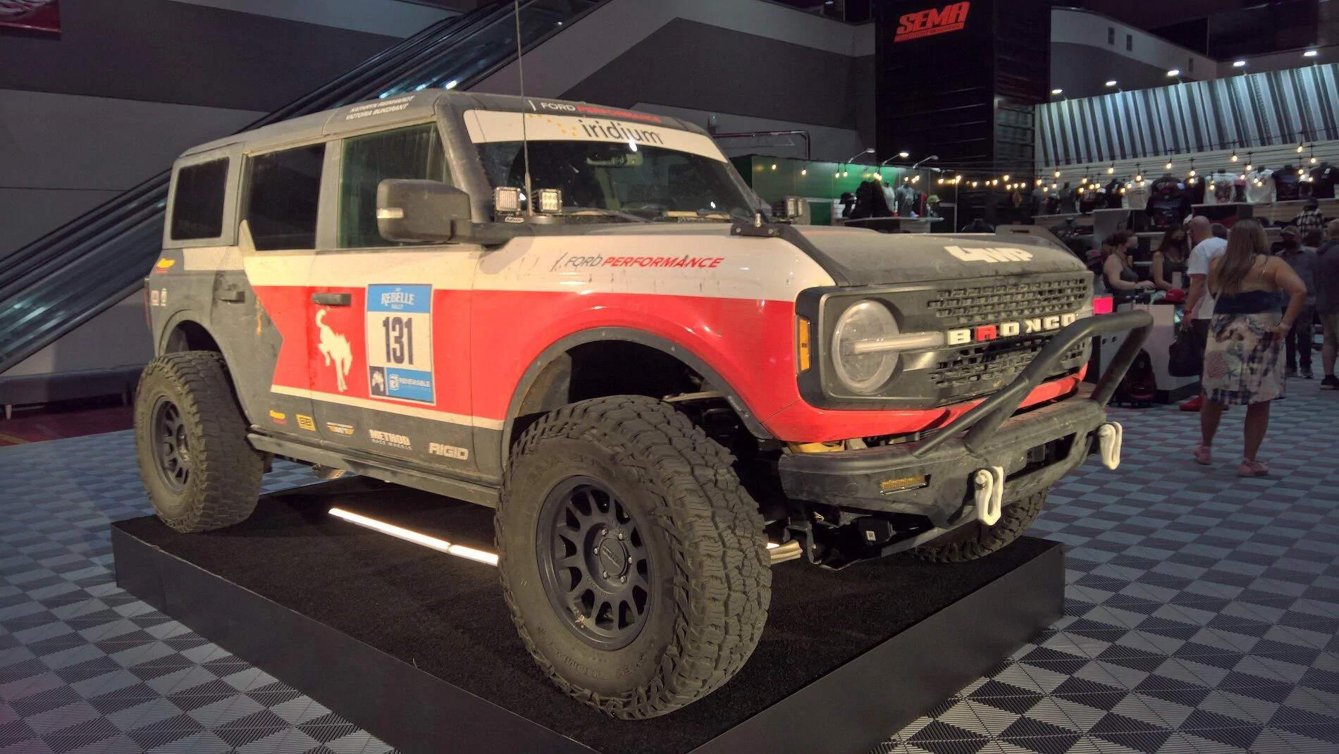 Ford Bronco SEMA Broncos WP_20211101_12_00_54_Pro
