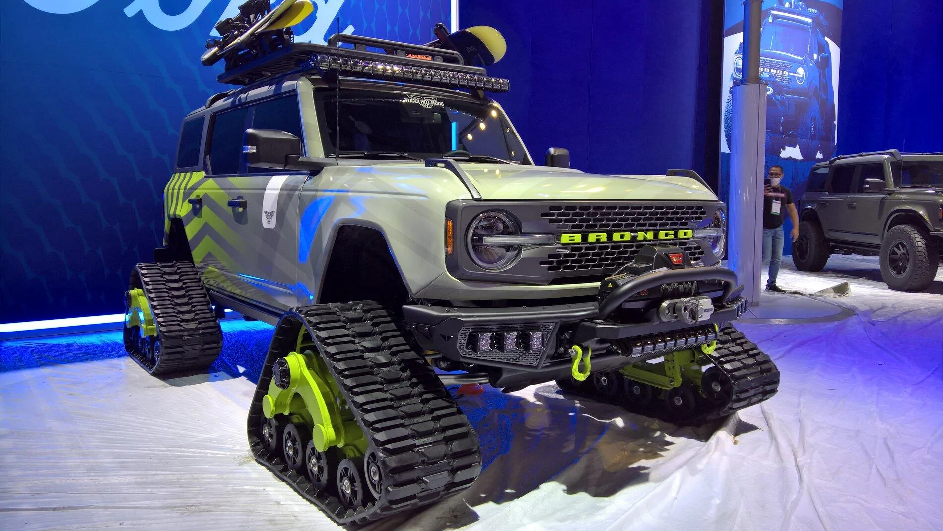 Ford Bronco SEMA Broncos WP_20211101_11_26_44_Pro