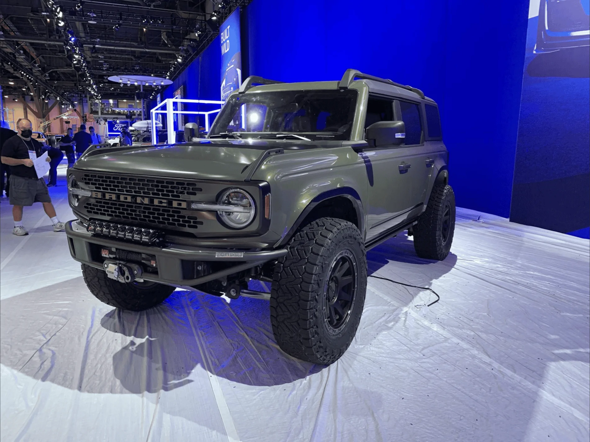 Bronco Raptor Sema Pics of (almost) all the SEMA Broncos In One Thread | Page 2 | Bronco6G ...