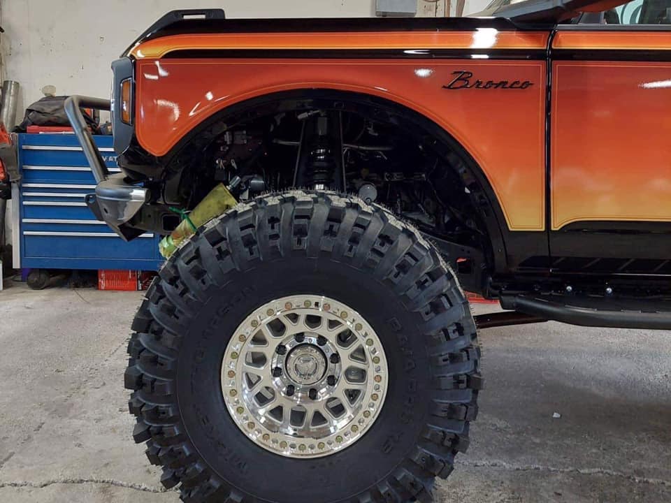 Ford Bronco DelFab Bronco Build at SEMA 2021 249601863_4534427276579981_4487738314942164992_n