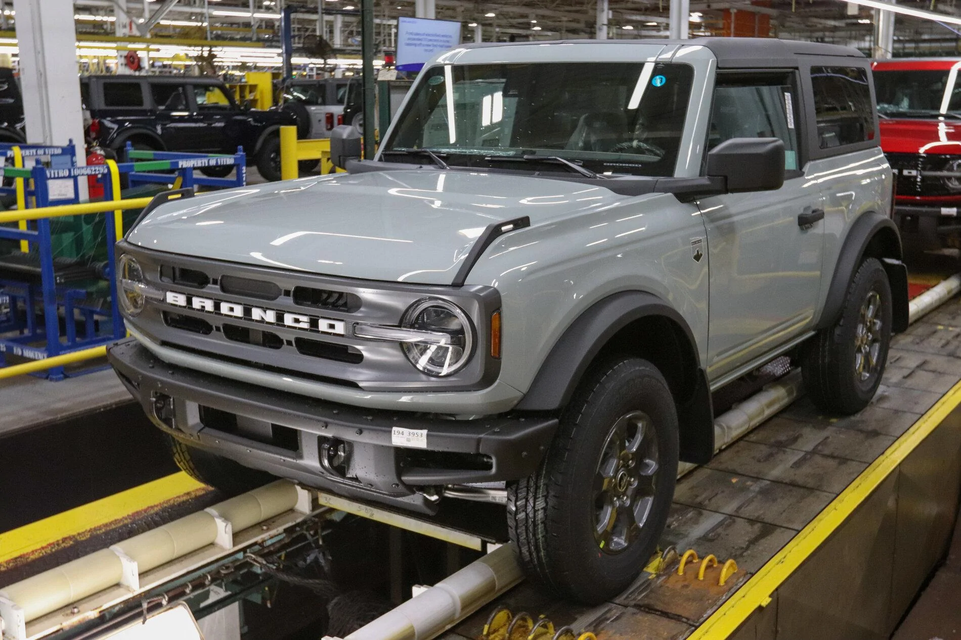 Ford Bronco *** DIRT MOUNTAIN Broncos - Built, Shipped, Delivered Tracker*** 73BC1732-E2F5-4097-9F14-7D40245B6A1C