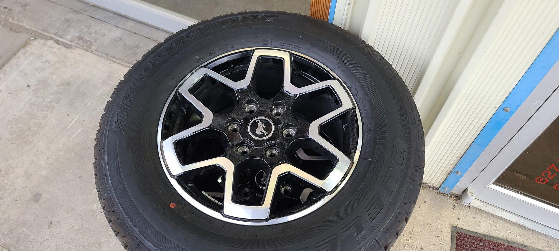 Ford Bronco OBX wheels and tires. 20211101_165645