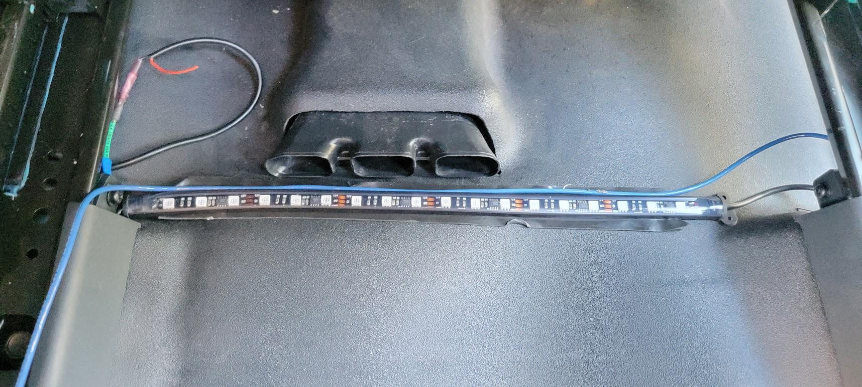 Ford Bronco Adding interior LED ambient lighting (now with working photos!) 12