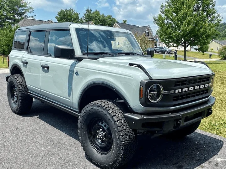 Ford Bronco Ultimate Black Diamond Non-Sasquatch pics thread 1636041403038