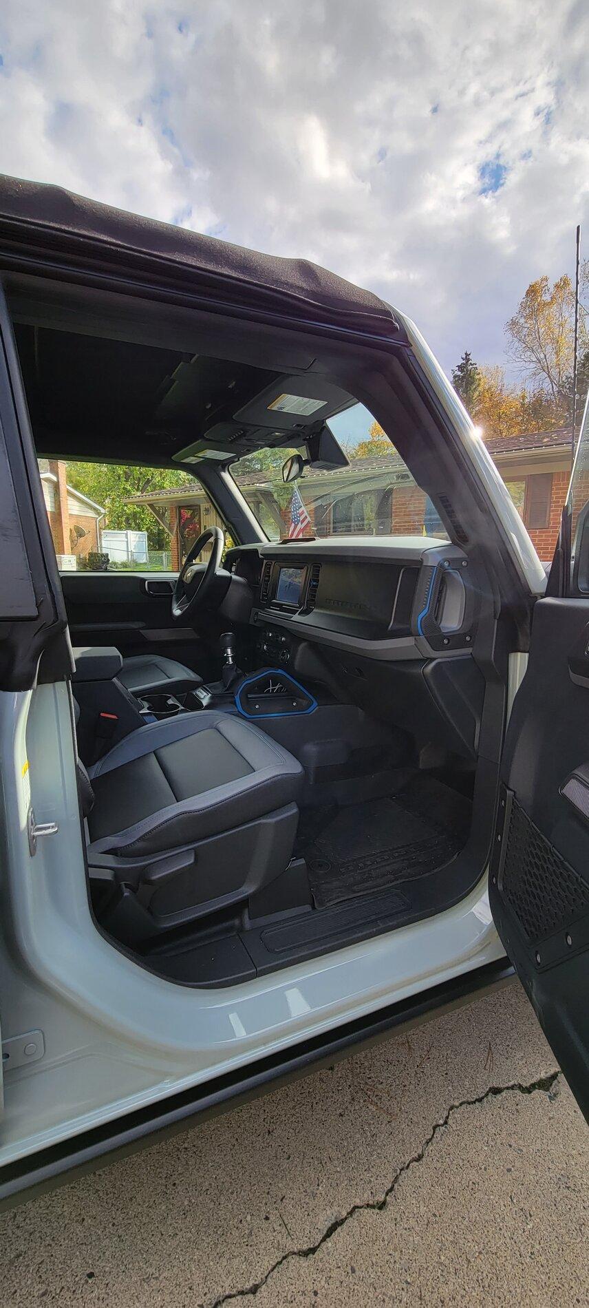Ford Bronco CACTUS GRAY Bronco Club 20211103_152349