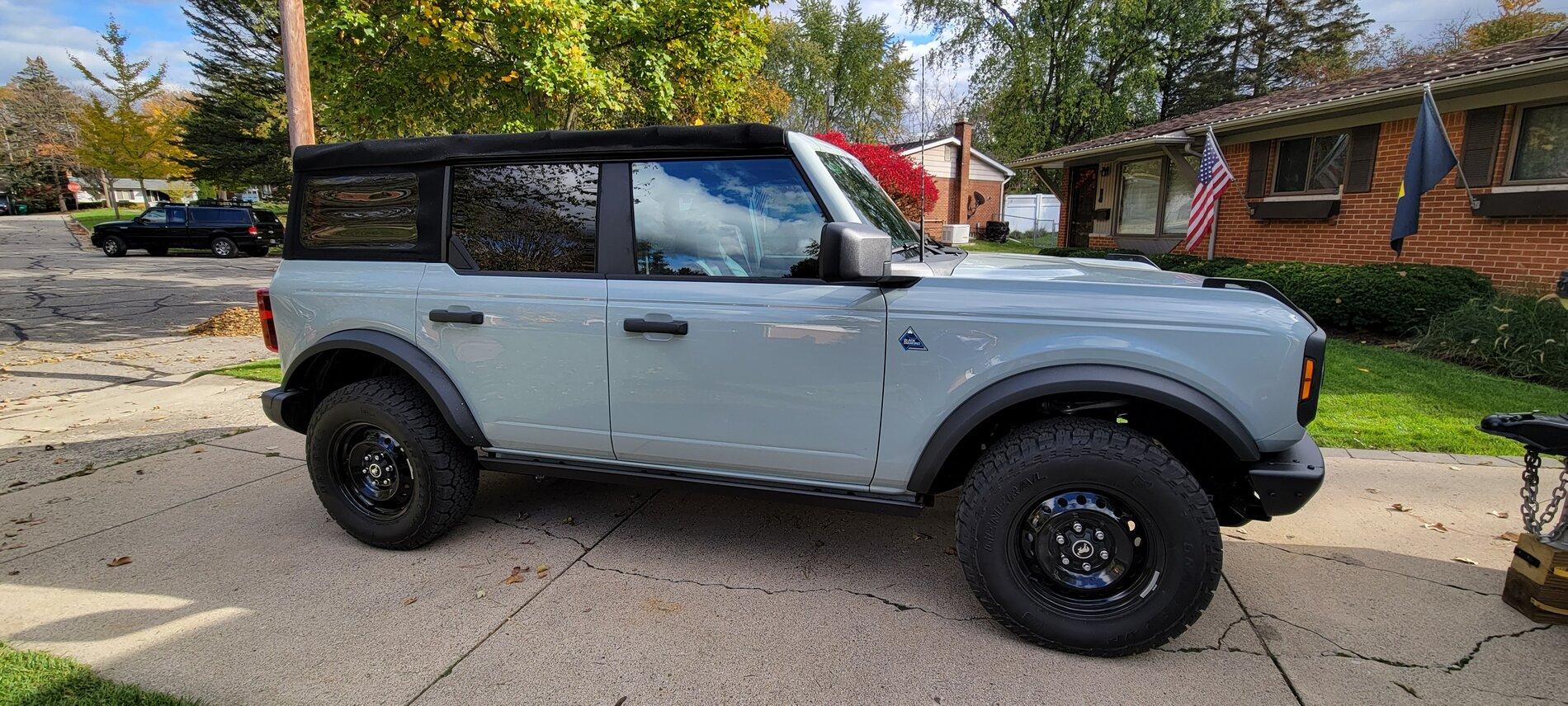 Ford Bronco CACTUS GRAY Bronco Club 20211103_152143