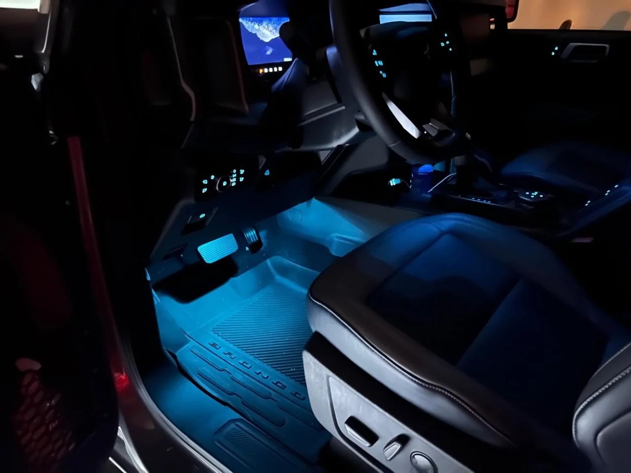 Ford Bronco Adding interior LED ambient lighting (now with working photos!) IMG_4159