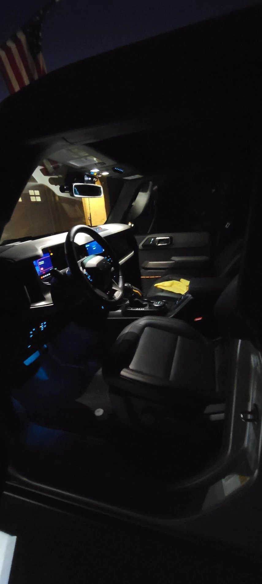Ford Bronco Adding interior LED ambient lighting (now with working photos!) 20211105_181528