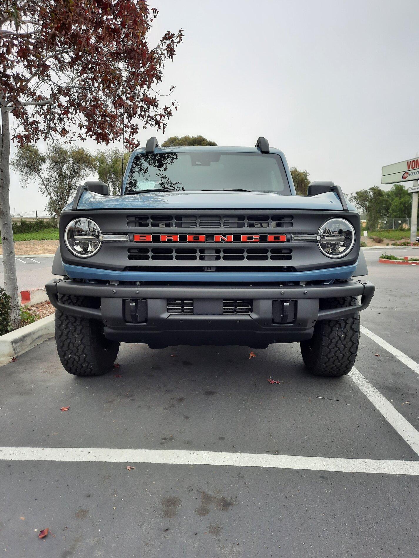Ford Bronco Ultimate Black Diamond Non-Sasquatch pics thread 20211106_100923