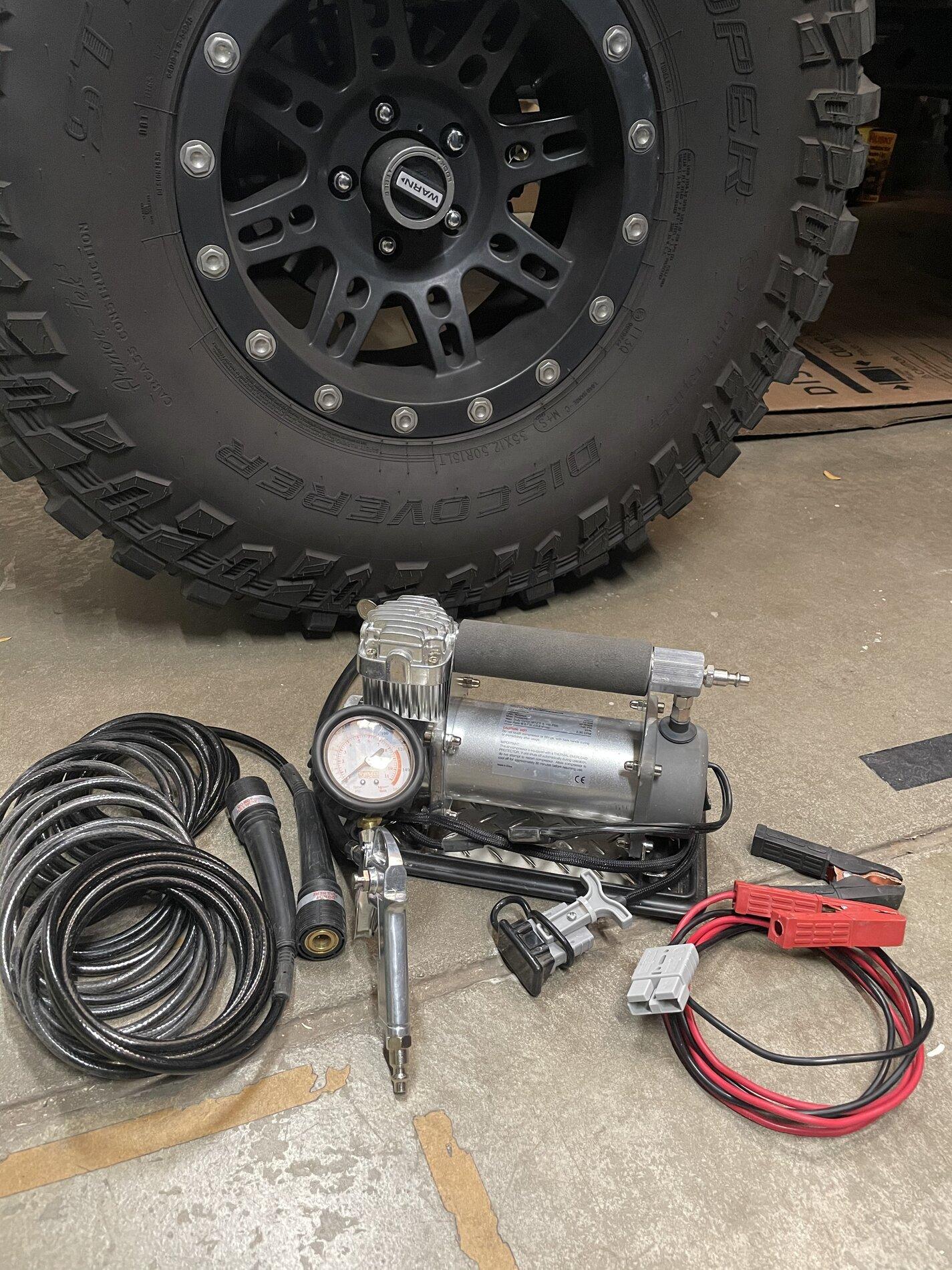 Ford Bronco Portable air compressor 447BEFE6-9B48-4569-86D4-21089D5412AA