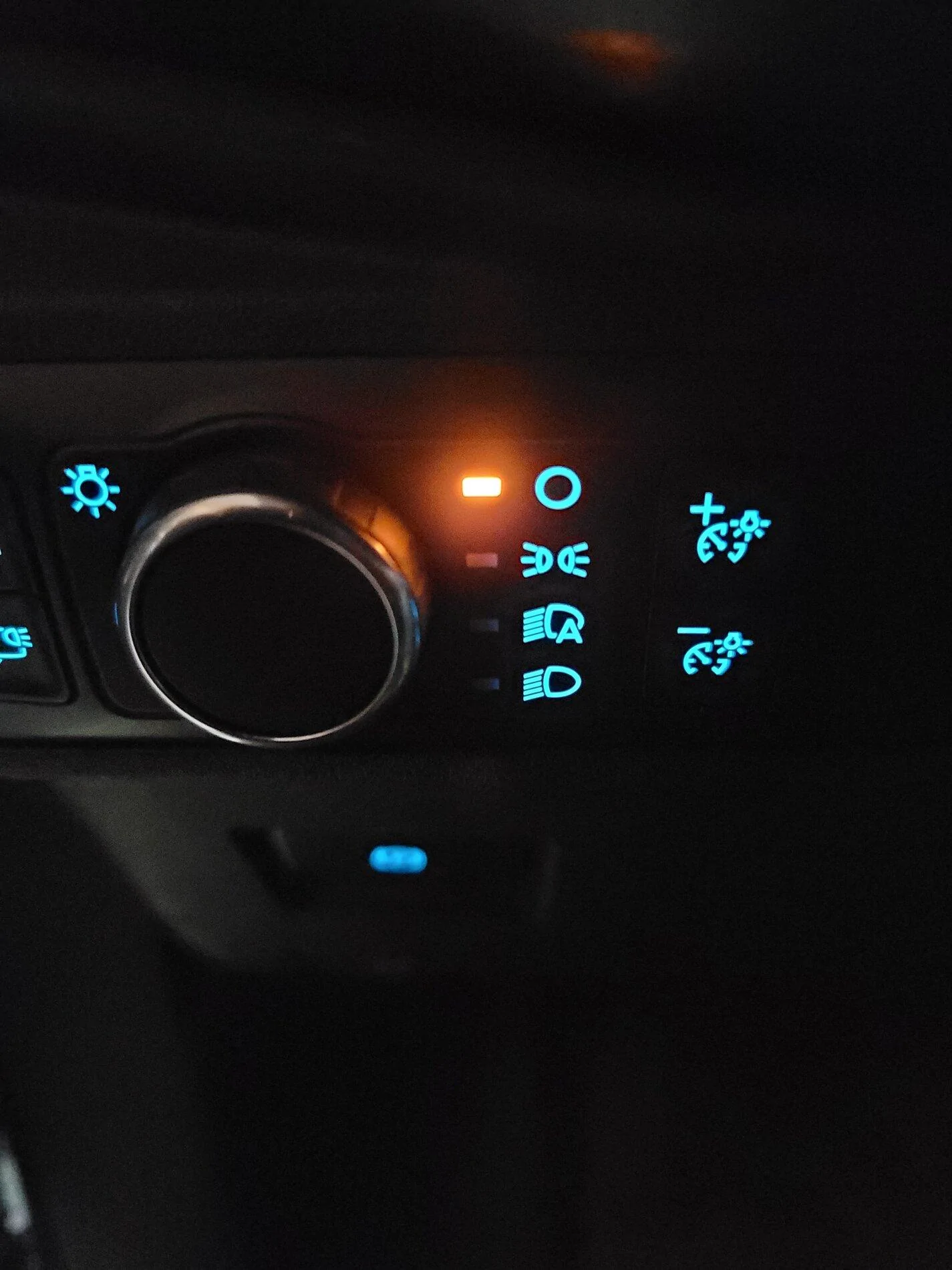 Ford Bronco Disabling Auto Headlights 16362279054648062270870790585107