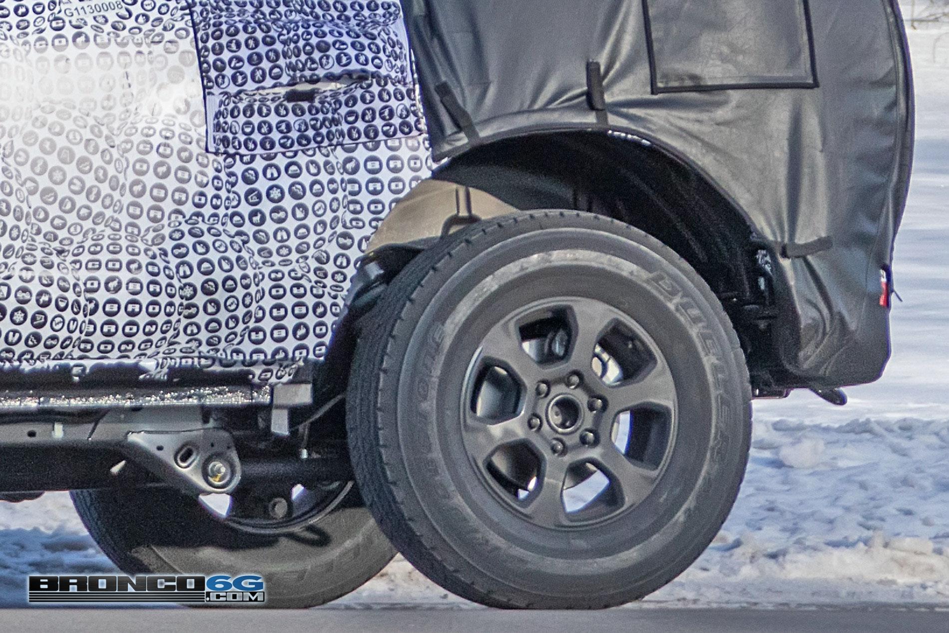 Ford Bronco Spy Video, Underbody / Suspension and Interior Closeups of 2021 Bronco Prototype! 2021_FordBronco.ext07