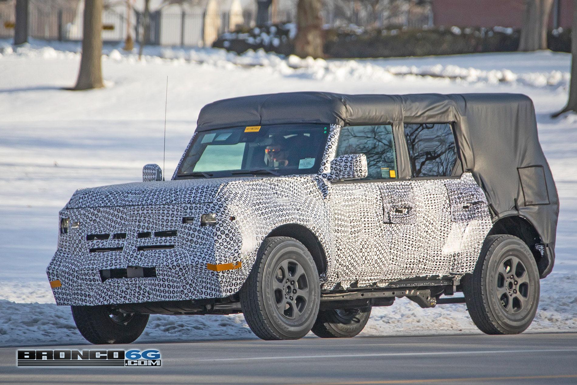 Ford Bronco Renders/pics so far... 2021_FordBronco.ext04