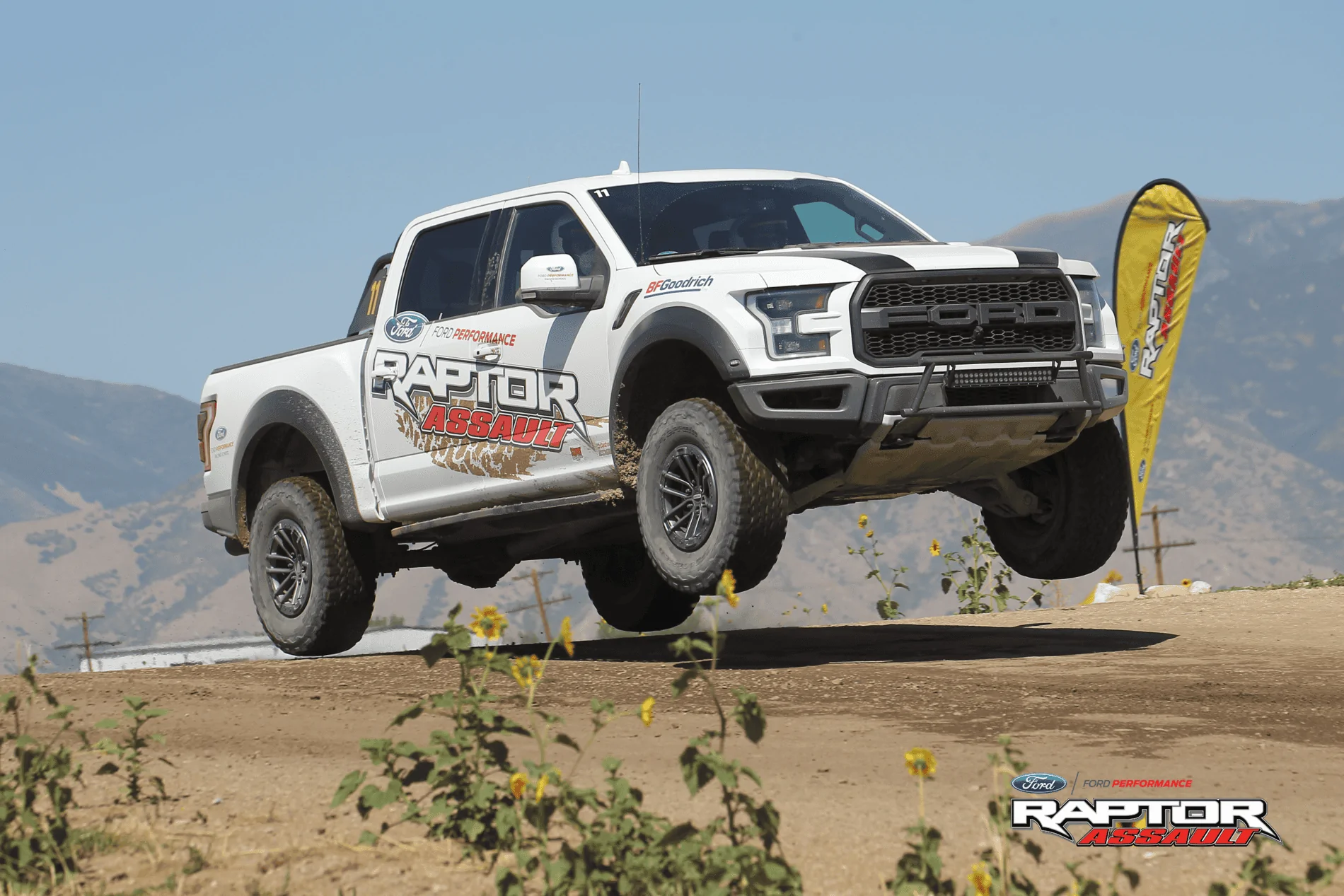 Ford Bronco Sasquatch vs Raptor ride quality? 1596598157669