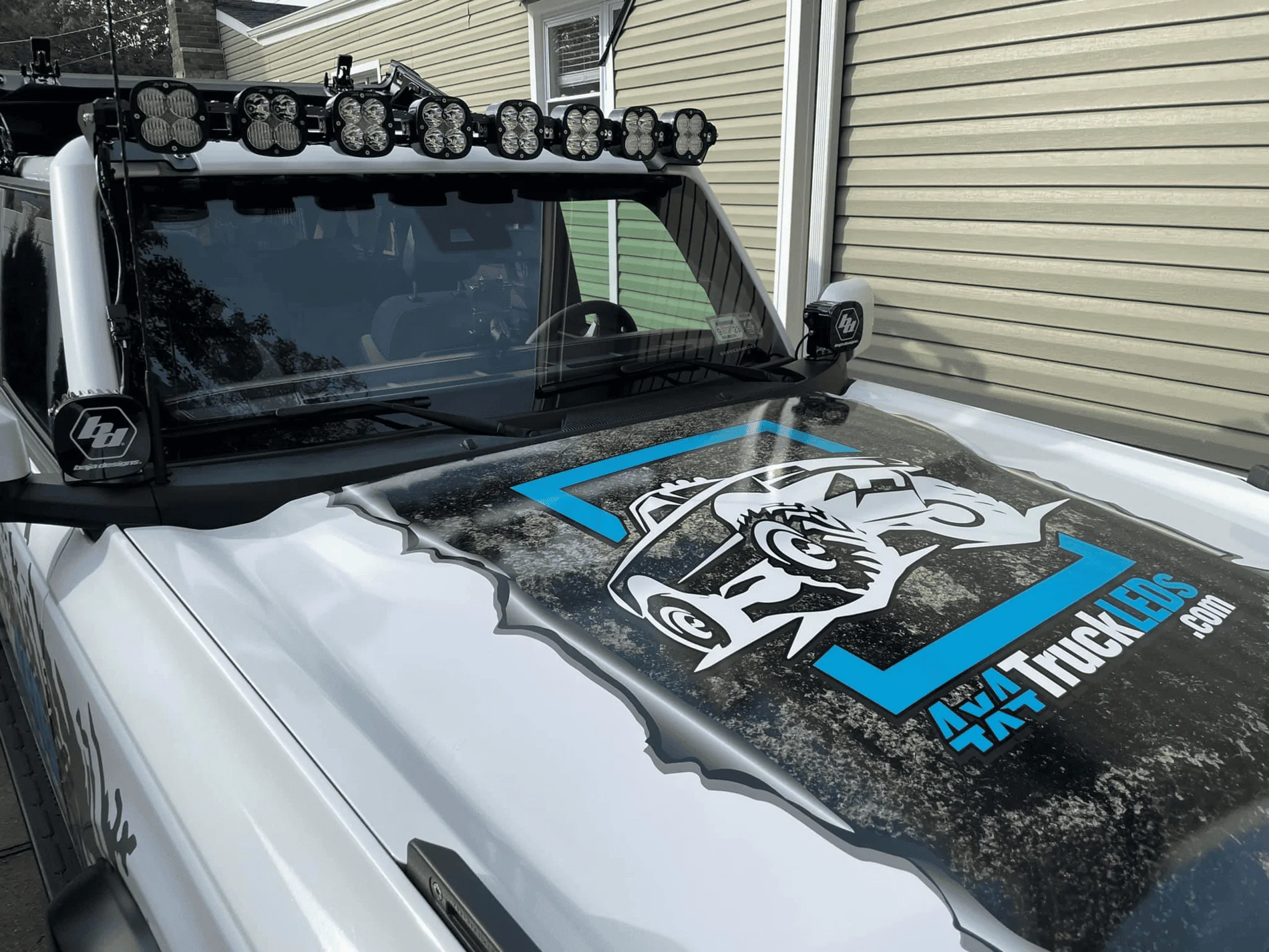 Ford Bronco Baja Designs 8x XL Linkable Kit Installed 1636328062095