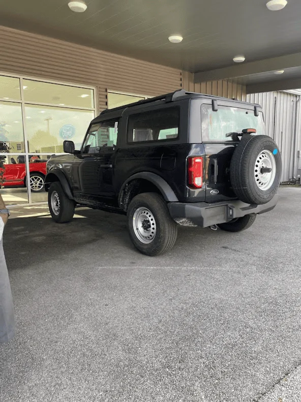 Ford Bronco I have Bronco groupies!!! 1636341460289