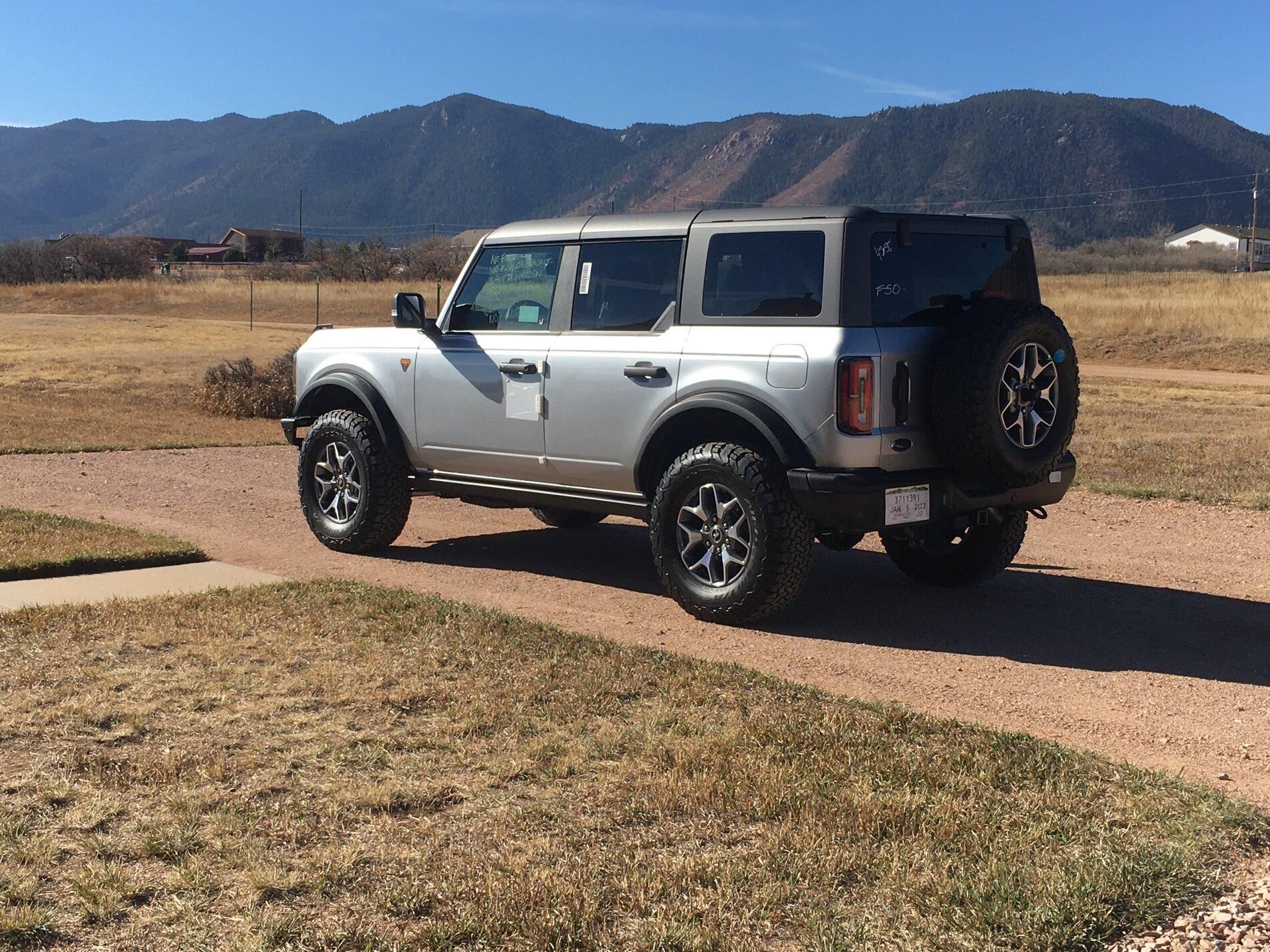 Ford Bronco *** DIRT MOUNTAIN Broncos - Built, Shipped, Delivered Tracker*** IMG_1911.JPG