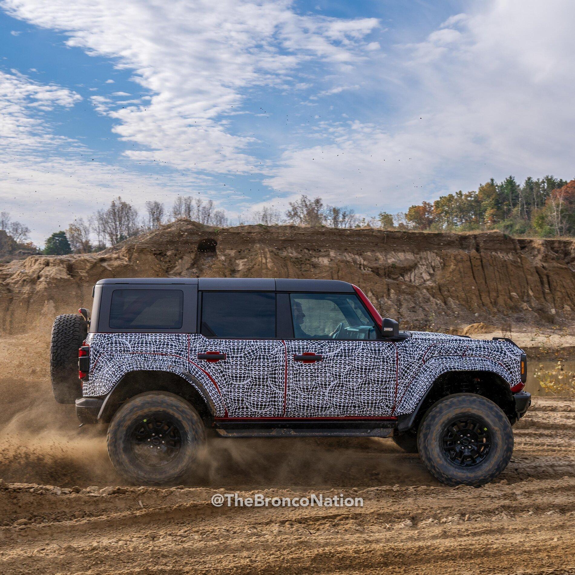 Ford Bronco Ford Bronco Raptor Drops Camo For a Revealing Look… Likely to Get ~450 HP 2022 Ford Bronco Raptor preview 4