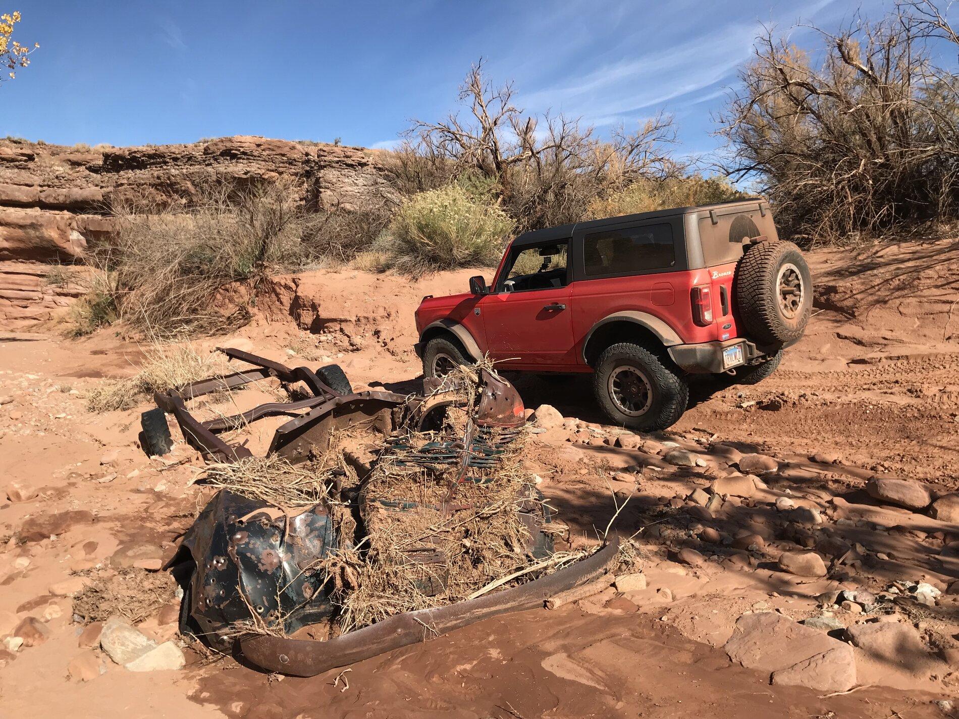 Ford Bronco Bronco Arrival~> Bronco Road Trip~> Bronco to Moab🗺📍🤠🏜 11F09A38-E3BC-445F-87E1-172F4EEE50D6