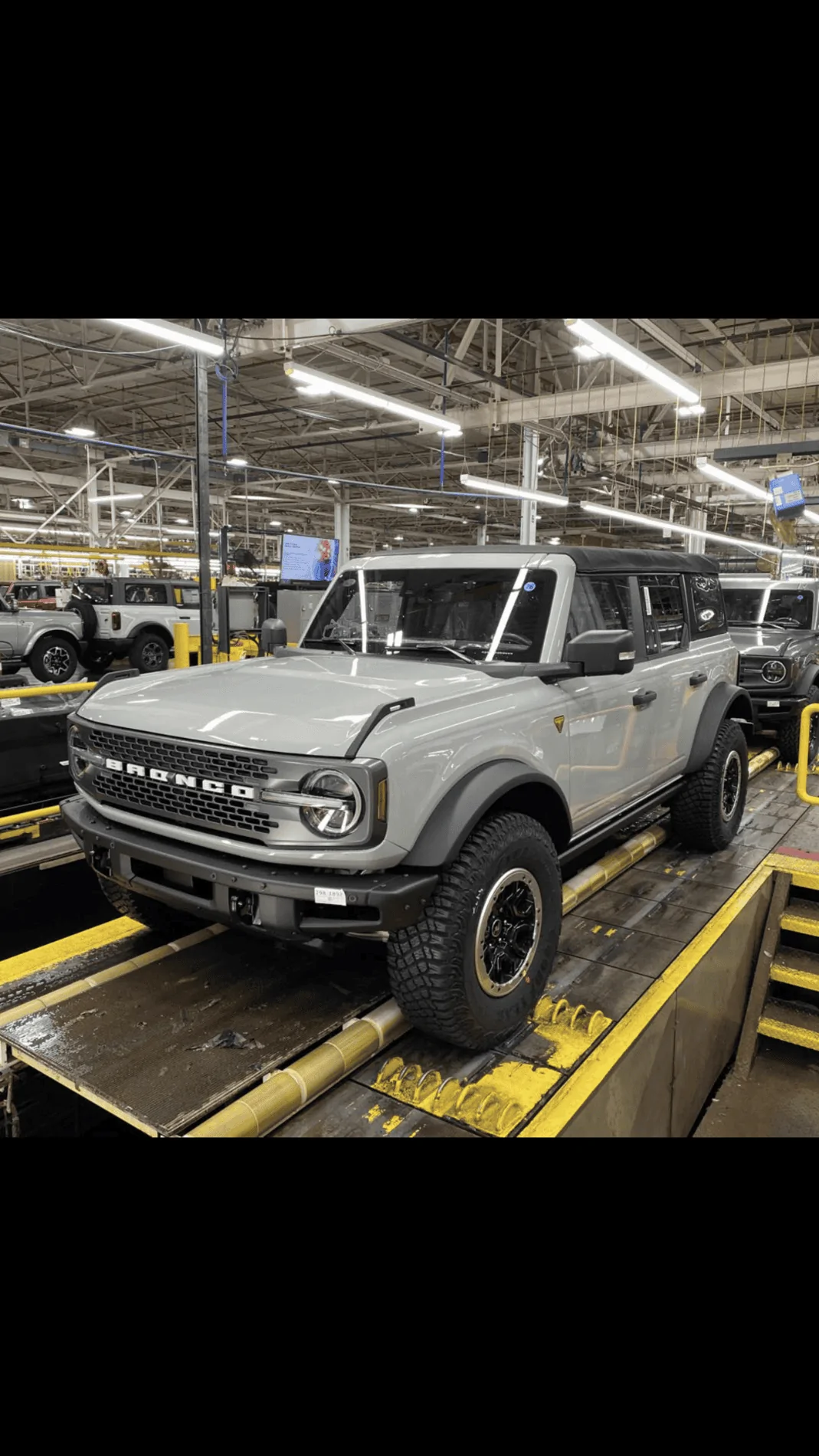 Ford Bronco 🛠 10/25/21 Build Week Group 3D211CFA-51F4-41AD-A069-A93D5D5E5264